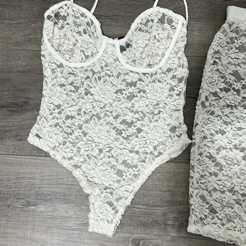Matching sets - Picture 2 of 8